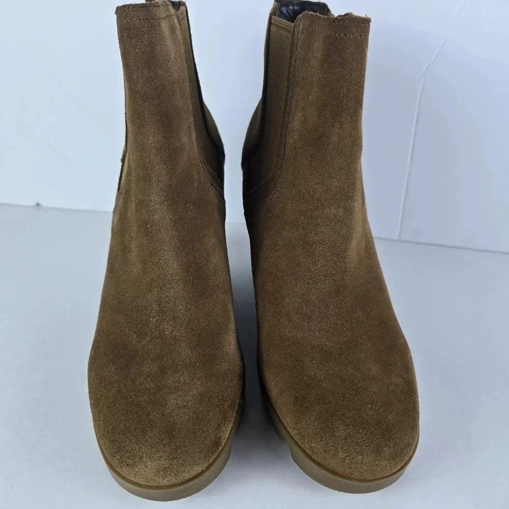 Sorel Chelsea Women's Tan Wedge Suede Bootie with Stacked Heel Size 7 1/2 - Picture 2 of 15